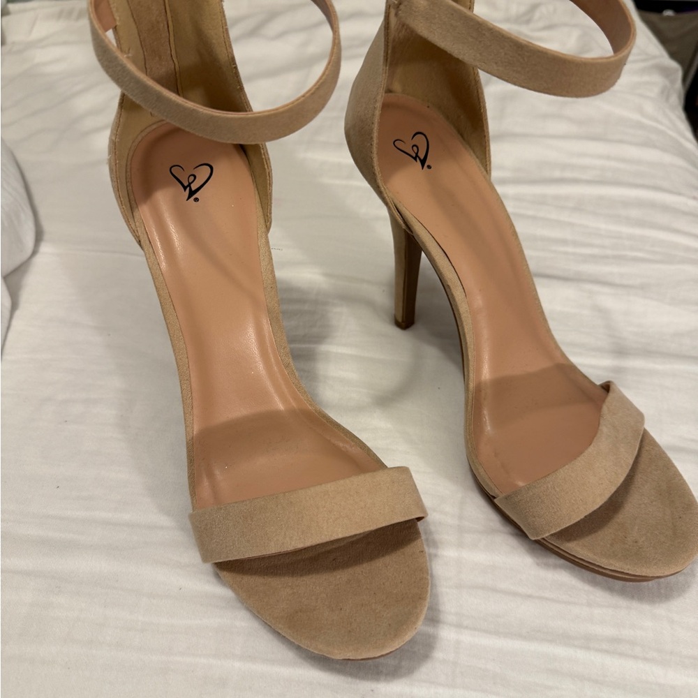 Windsor Tan Suede Heels
